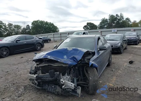 2017 Mercedes-Benz C 300 Sport z USA, uszkodzony, nr VIN 55SWF4JB6HU213742